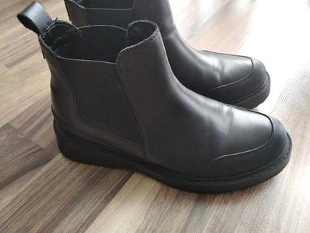 Prechodné čižmičky, 39