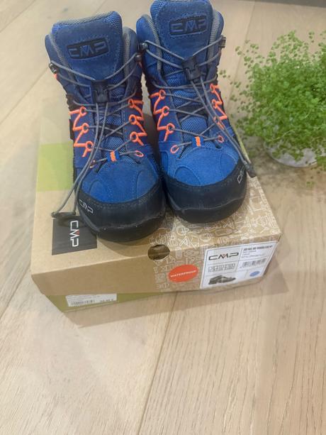 Nepremokavé turistické topánky cmp rigel mid, 30
