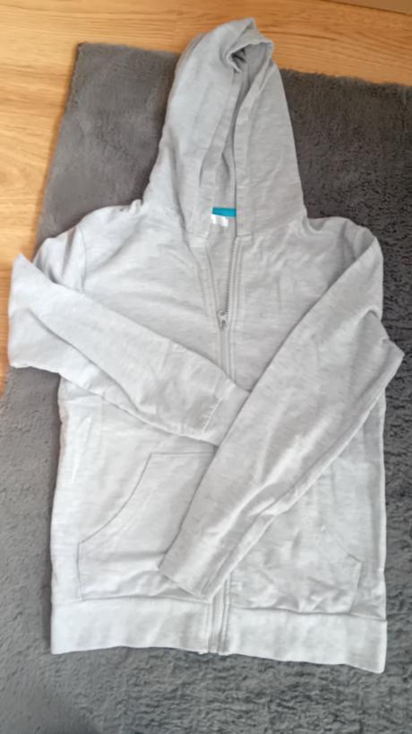 Mikiny, chapter young,134