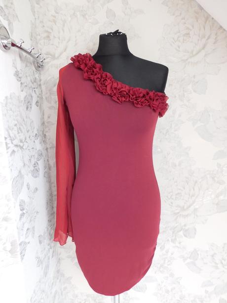 Pekne trendy šaty, 36