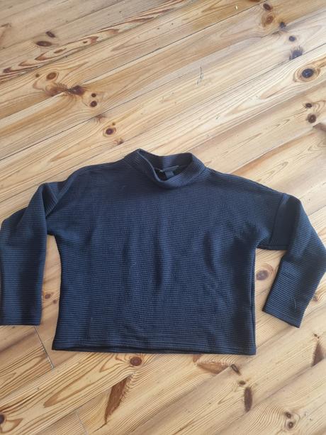 Pulover vrubkovaný monki top nový stav veľkosť s, s