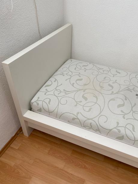 Posteľ+rošt+matrac, šírka (cm): 100,dĺžka (cm): 200