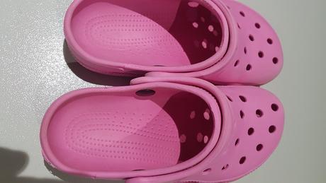 Predám detské šľapky, 32