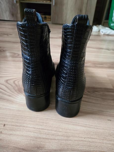 Tmavomodré kožené čižmy vel.37, humanic,37