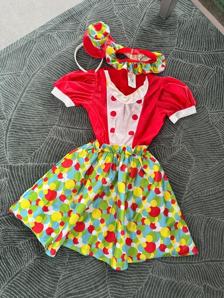 Kostym saty saso, v 130-140, 