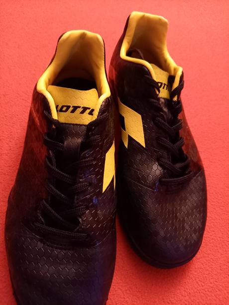 Turfy - cena je už s poštovným, lotto,35