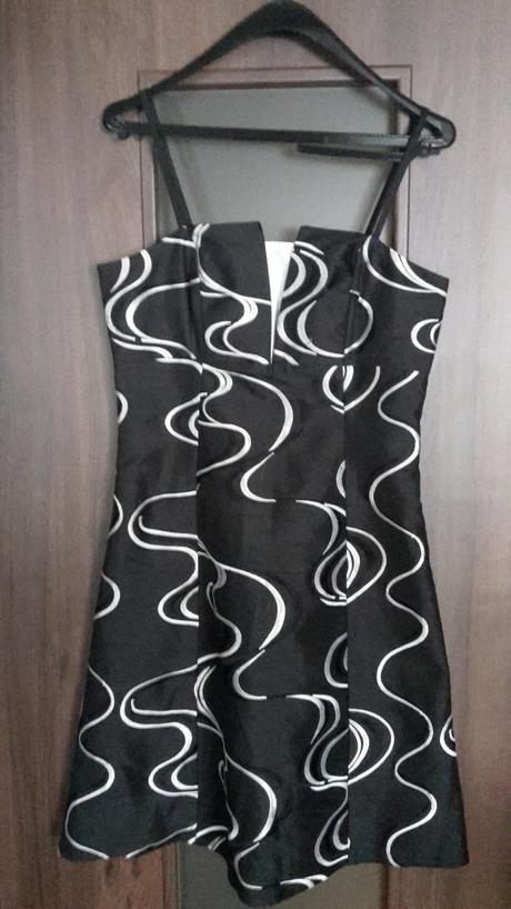 Damske spolocenske / bezne satky, 38