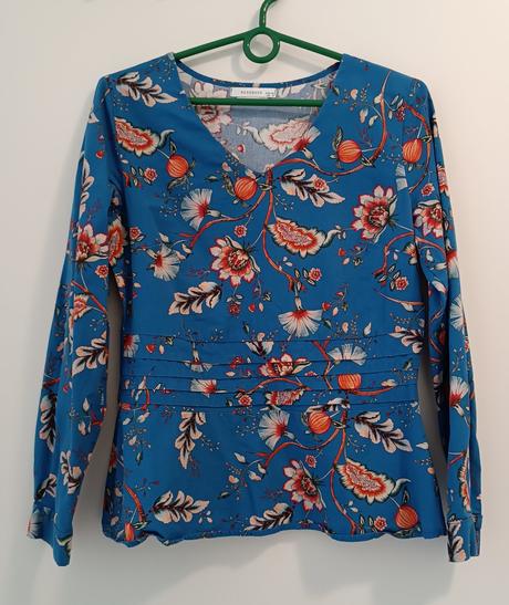 Elegantná blúzka, reserved,s