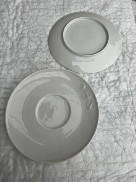 Porcelánová biela misa a tanieriky, 