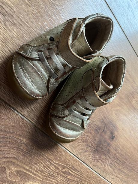 Celorocky old soles, 22