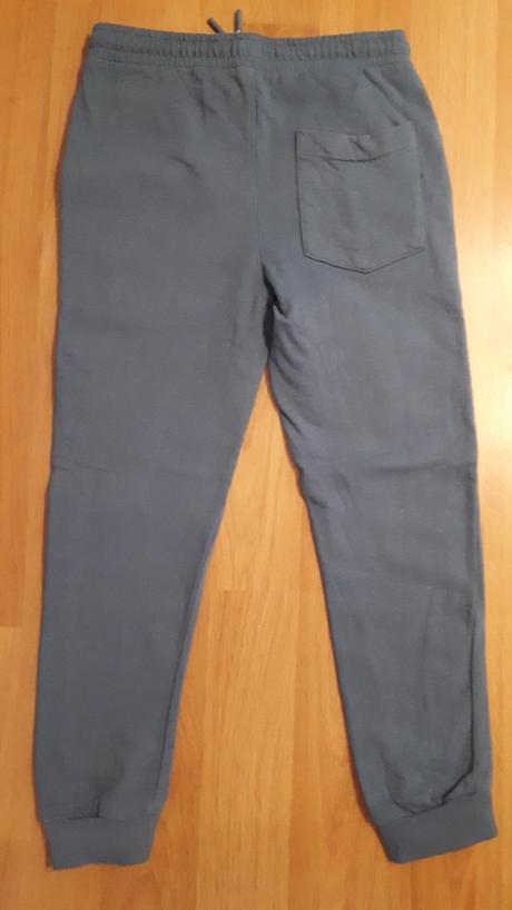 Teplaky reserved 158, reserved,158