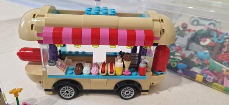 Lego friends hot dog stánok, 