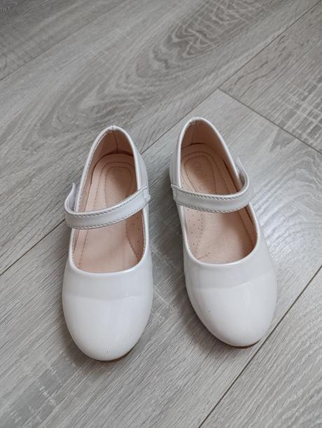 Biele lakované topánočky 27, 27