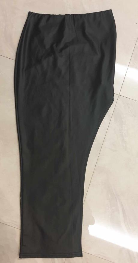 Koženková sukňa nová , nenosená, m