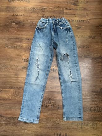 Roztrhané rifle here + there, c&a,152