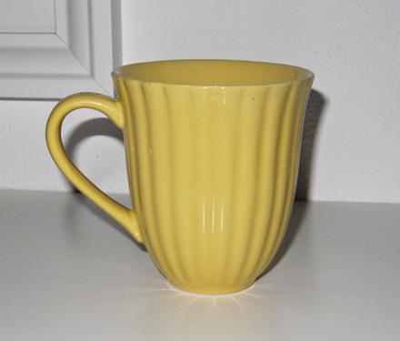 Keramika žltý hrnček, 