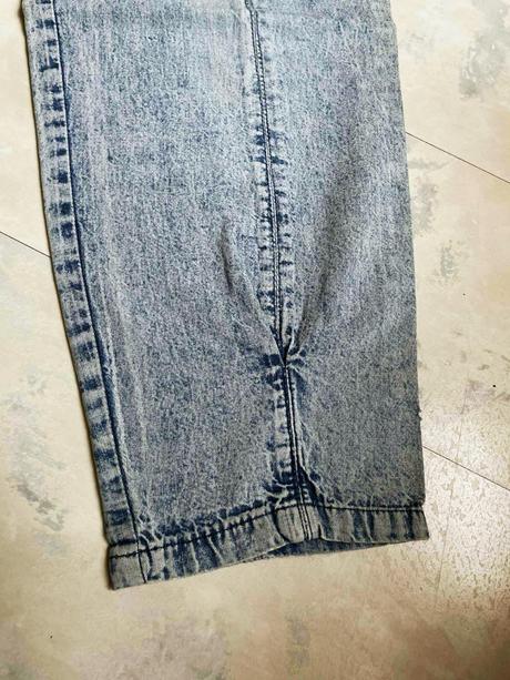 Tenšie trendové rifle s vysokým pásom, m