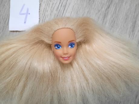 Hlavy barbie - bez tela, len hlavy,