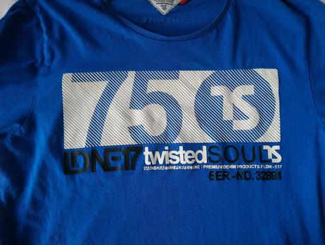 Pánske modré tričko s motívom, twistedsoul, m