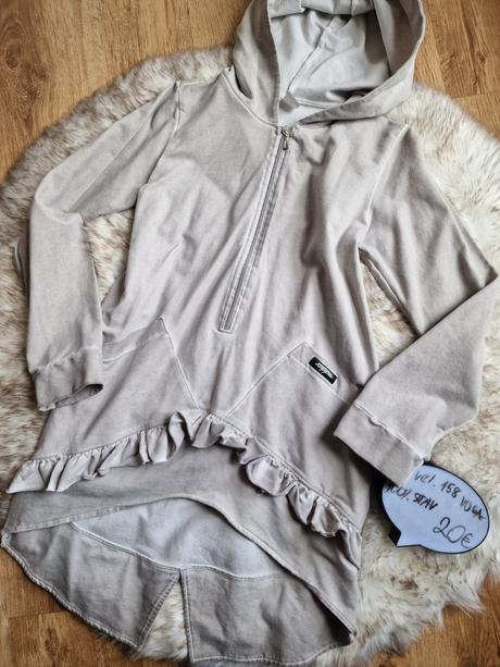 Prekrásna mikina, 158