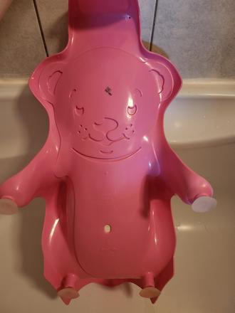 Detske lehatko do vane, 