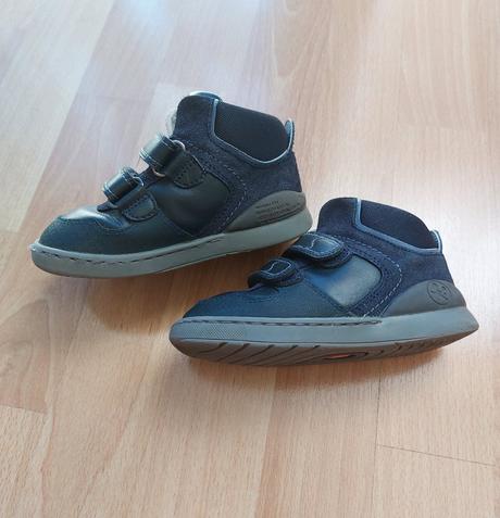 Kožené sneakersy zn.biomecanics č.24, 24