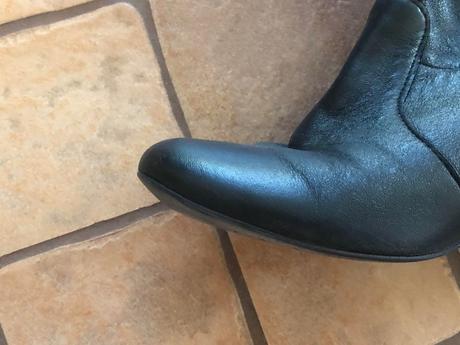 Cierne kotnikove topanky, baťa,38