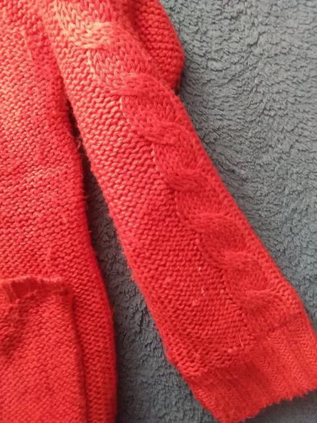 Svetrík, lupilu,110