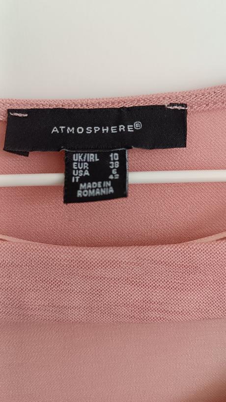 Blúzka, atmosphere,38
