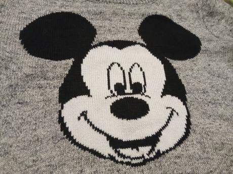 Mickey mouse svetrík sveter, gap,86
