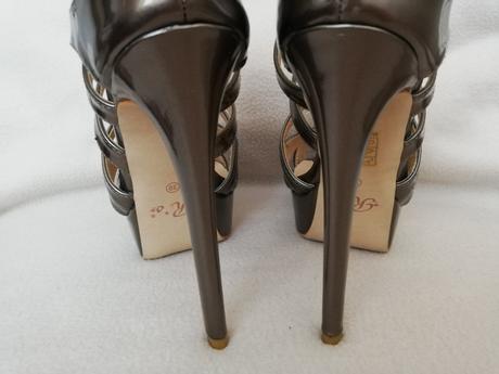 Sandálky dámske, 39