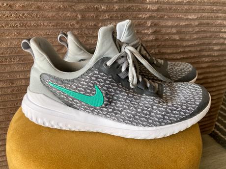 Nike renew rival w 37,5, nike,37