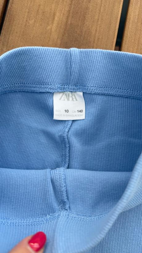Vrúbkovené legíny zara, zara,140