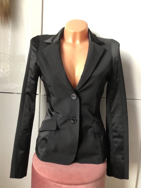 Rinascimento v. m, m