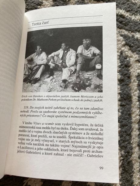 Boli bohovia na zemi erich von däniken (1995), 