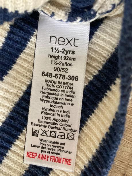 Sveter next, next,92