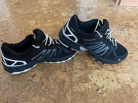 Turisticke tenisky, mckinley,36