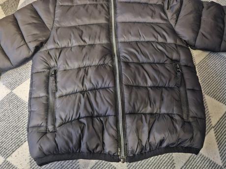 Bunda reserved, reserved,92