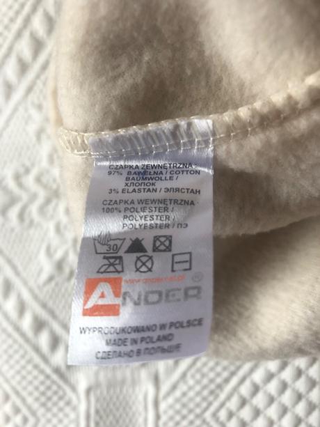 Čiapka s nákrčníkom, 140