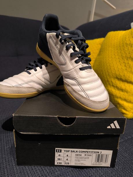 Halovky kozene, adidas,36