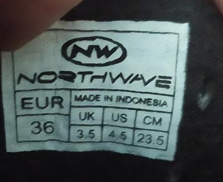 Cyklistické tretry, northwave,36