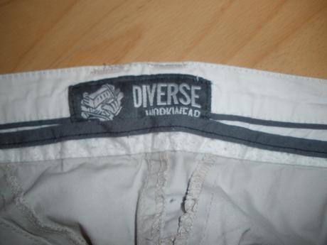 Letné nohavice diverse, 32