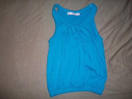 Tielko tyrkysove krasne, 92