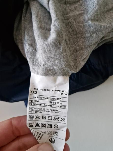 Tenká bunda, benetton,110