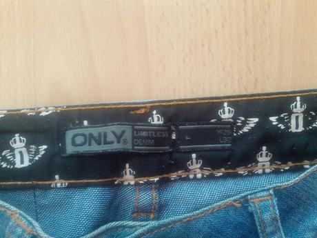 Bledomodre rifle, only,s