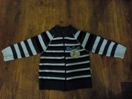 Výborný sveter, 98