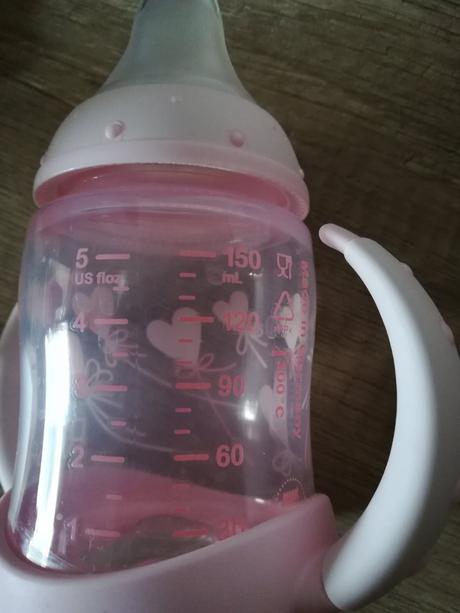 Dojčenská fľaša nuk, nuk
