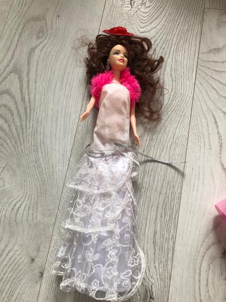 Barbie bábiky,