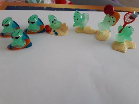 Kinder hracky,figurky, 