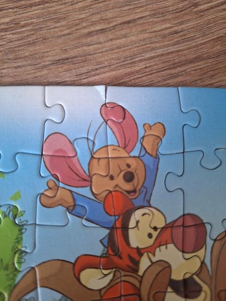 Puzzle macko pu, 